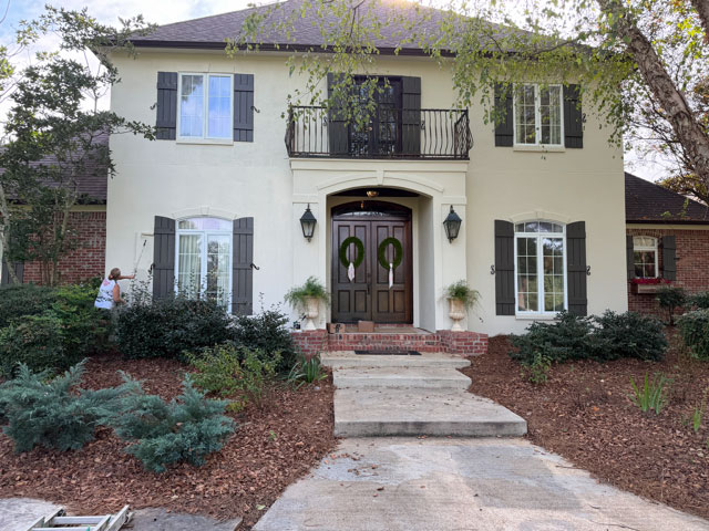 Stucco home exterior repaint